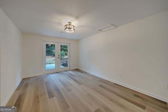 820 Oakhaven Drive, Roswell, GA 30075