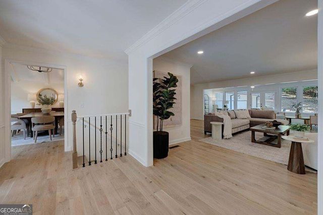 820 Oakhaven Drive, Roswell, GA 30075
