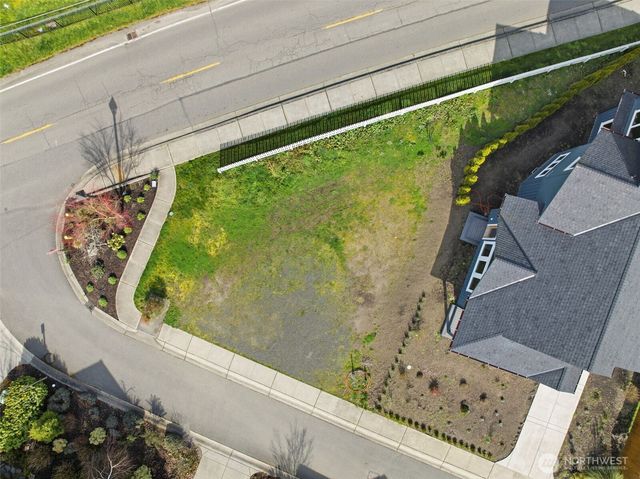 515 Antonson Lane NE, Poulsbo, WA 98370