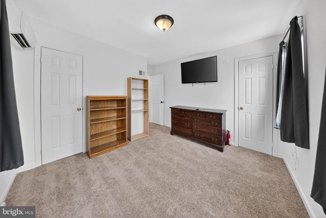 4409 POLK ST NE, Washington, DC 20019