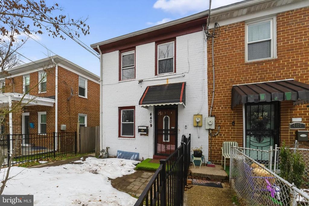 4409 POLK ST NE, Washington, DC 20019
