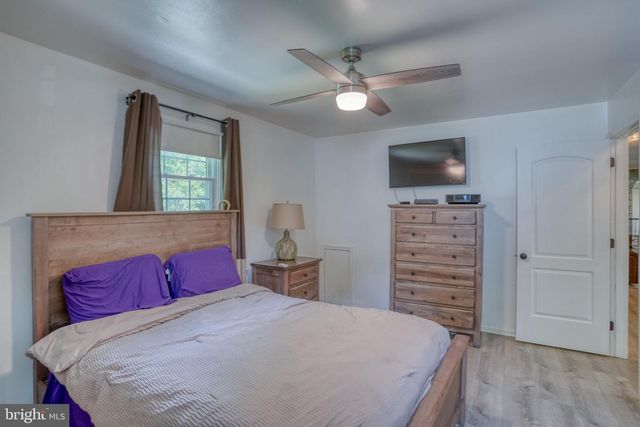 1 W ELGIN CT, Newark, DE 19702