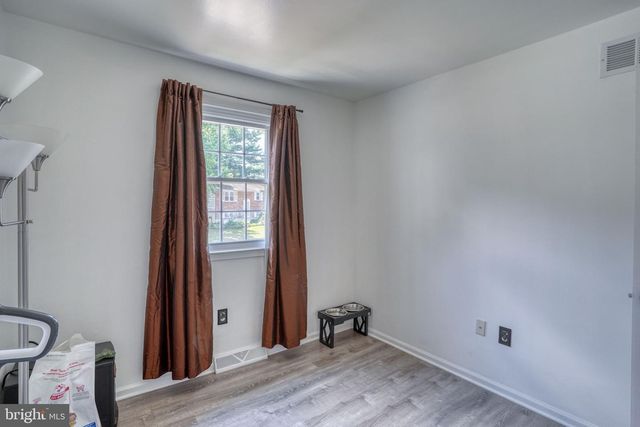 1 W ELGIN CT, Newark, DE 19702