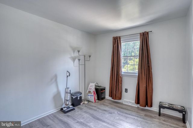 1 W ELGIN CT, Newark, DE 19702
