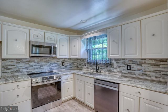 1 W ELGIN CT, Newark, DE 19702