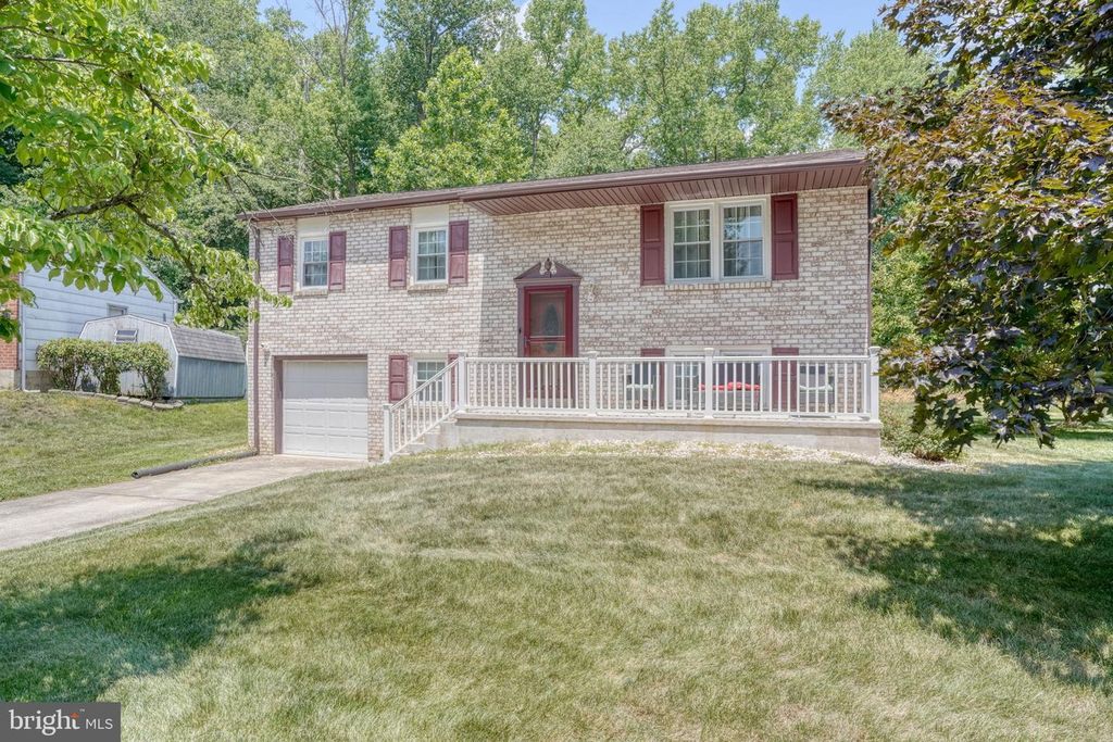 1 W ELGIN CT, Newark, DE 19702