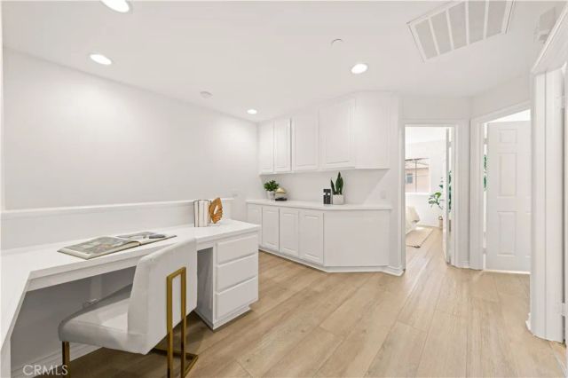 76 Trailing Vine, Irvine, CA 92602