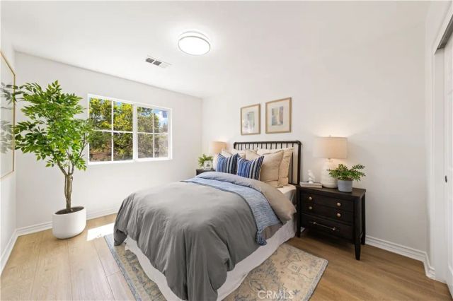 76 Trailing Vine, Irvine, CA 92602