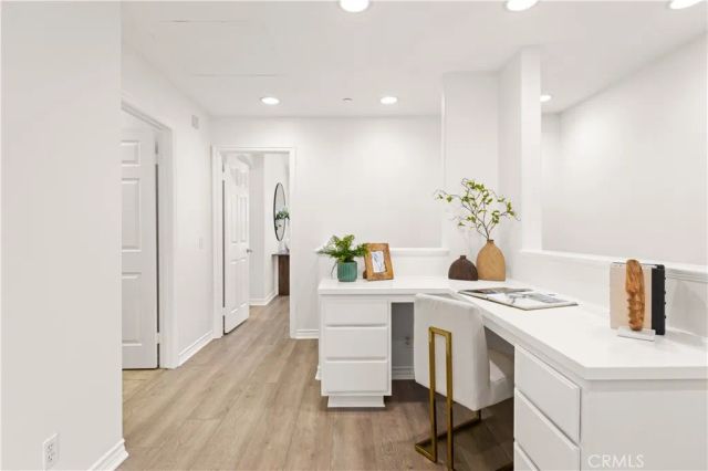76 Trailing Vine, Irvine, CA 92602