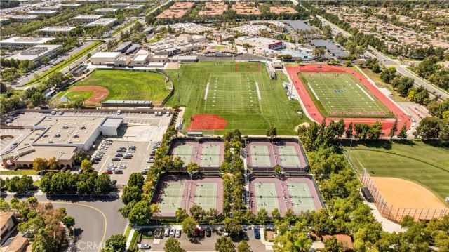 76 Trailing Vine, Irvine, CA 92602