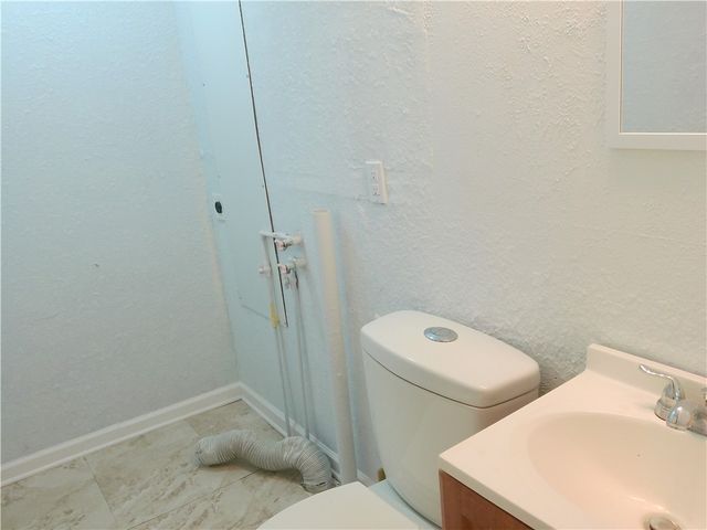 225 Watson St, Corpus Christi, TX 78415