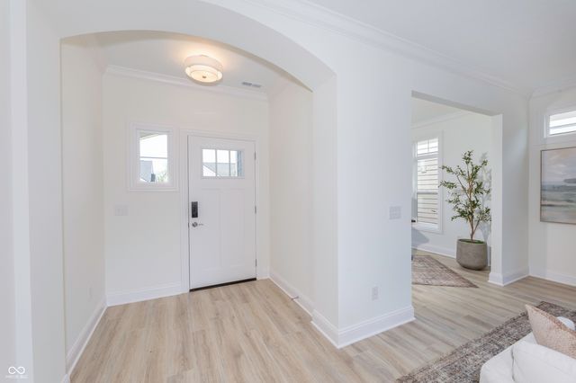 16743 Sunland Farm Drive, Fishers, IN 46040