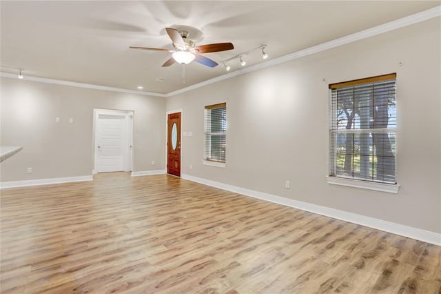 2075 Lomax School Road, La Porte, TX 77571