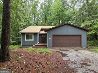 877 Northridge Drive NW, Conyers, GA 30012