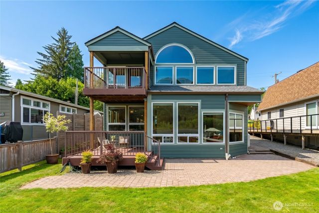 270 Shallow Shore Road, Bellingham, WA 98229