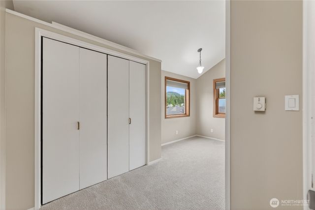 270 Shallow Shore Road, Bellingham, WA 98229