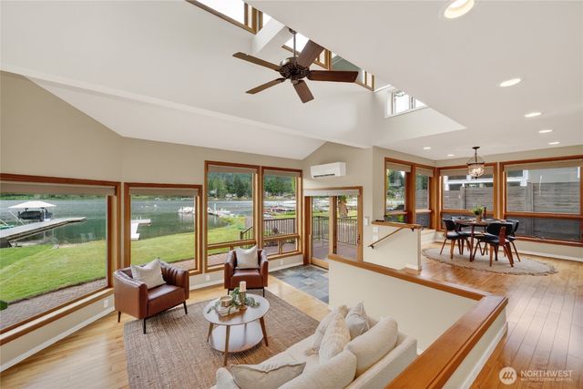 270 Shallow Shore Road, Bellingham, WA 98229
