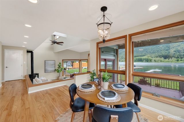 270 Shallow Shore Road, Bellingham, WA 98229