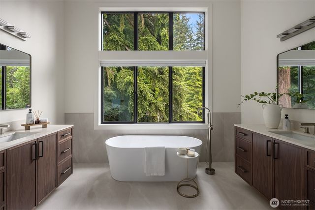 1208 211th Place, Sammamish, WA 98074