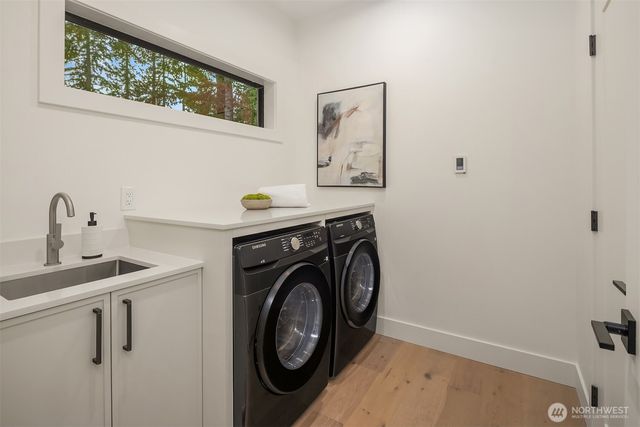 1208 211th Place, Sammamish, WA 98074