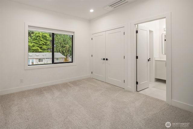 1208 211th Place, Sammamish, WA 98074