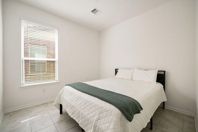 5022 Jonina Lane, Houston, TX 77048