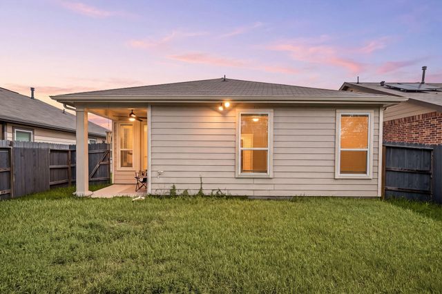 5022 Jonina Lane, Houston, TX 77048