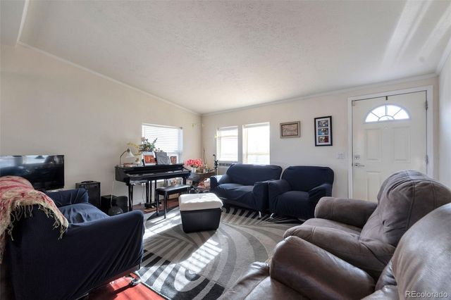 5853 S Quemoy Circle, Centennial, CO 80015