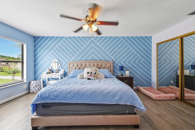 11901 Donlin Drive, Wellington, FL 33414