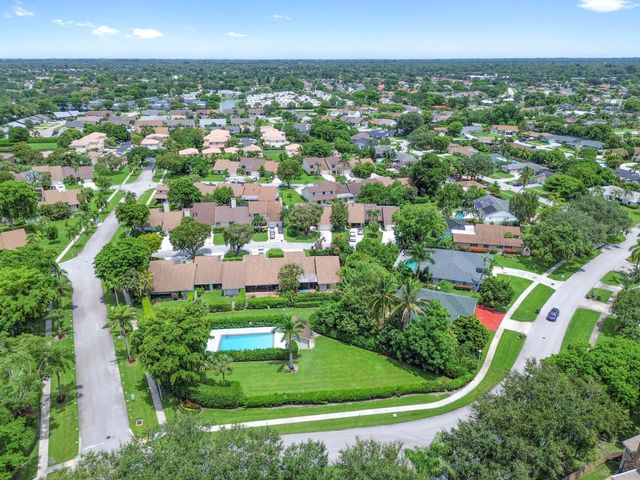11901 Donlin Drive, Wellington, FL 33414