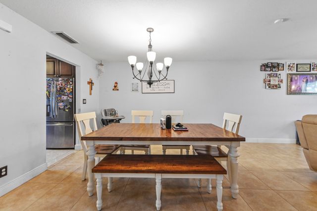 11901 Donlin Drive, Wellington, FL 33414