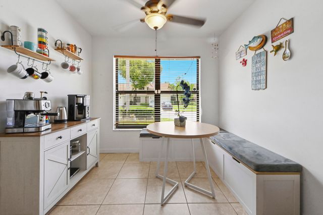 11901 Donlin Drive, Wellington, FL 33414