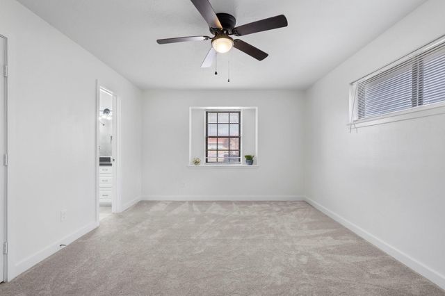 322 E Edgebrook Drive, Houston, TX 77034