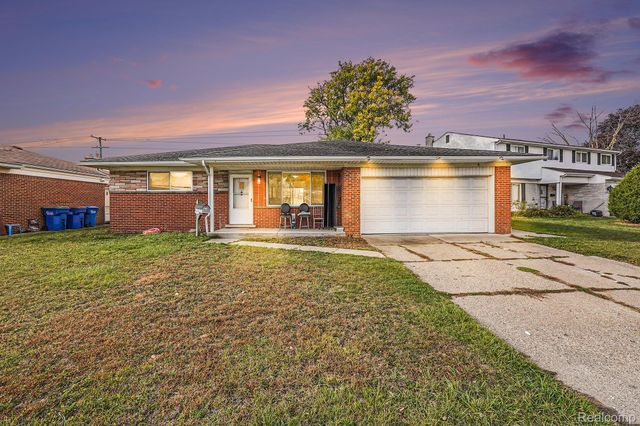 29229 Van Laan Drive, Warren, MI 48092