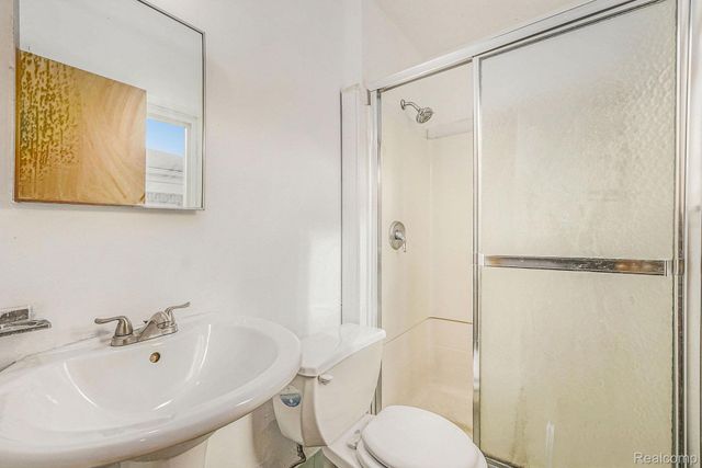 29229 Van Laan Drive, Warren, MI 48092