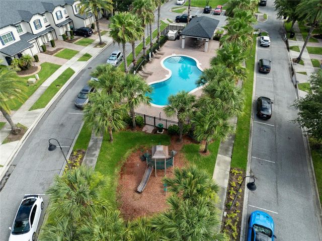 10212 PARK COMMONS DRIVE, Orlando, FL 32832