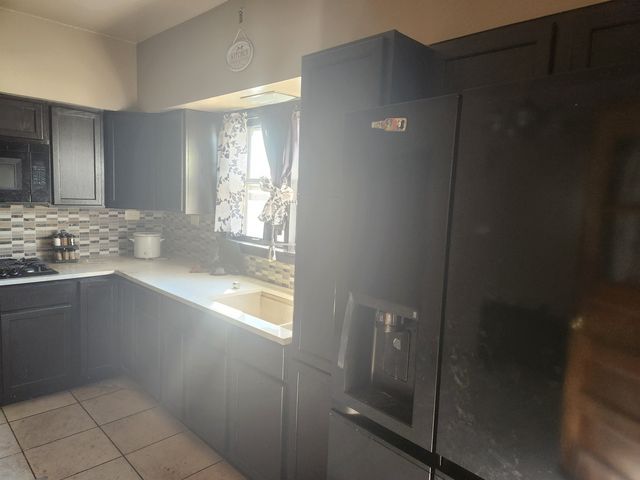 8242 S Marshfield Avenue, Chicago, IL 60620