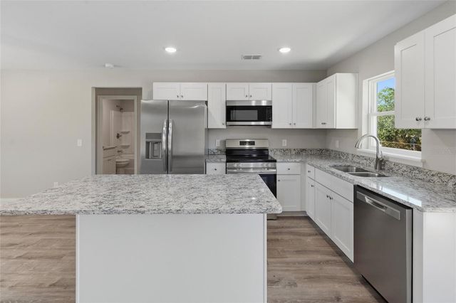 1701 N LAKE PIONEER DRIVE, Avon Park, FL 33825