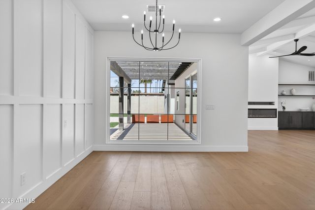 4048 E EDGEMONT Avenue, Phoenix, AZ 85008