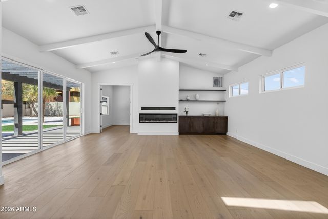 4048 E EDGEMONT Avenue, Phoenix, AZ 85008