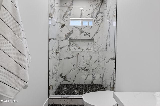 4048 E EDGEMONT Avenue, Phoenix, AZ 85008