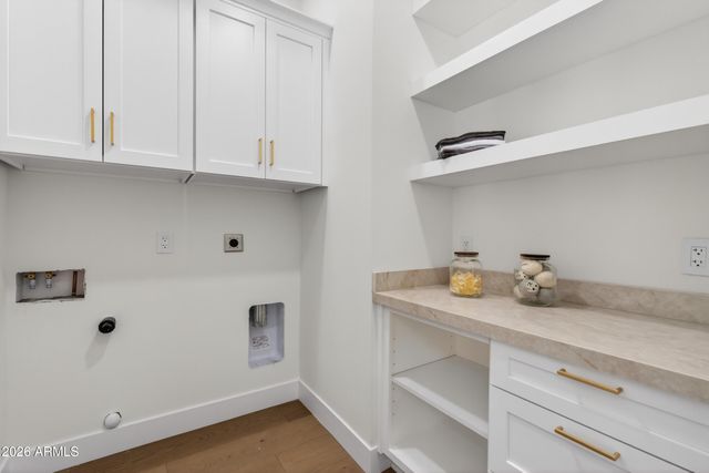 4048 E EDGEMONT Avenue, Phoenix, AZ 85008