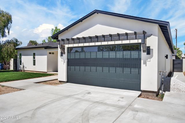 4048 E EDGEMONT Avenue, Phoenix, AZ 85008