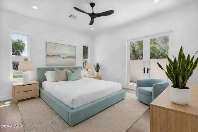 4048 E EDGEMONT Avenue, Phoenix, AZ 85008