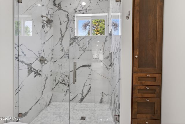 4048 E EDGEMONT Avenue, Phoenix, AZ 85008