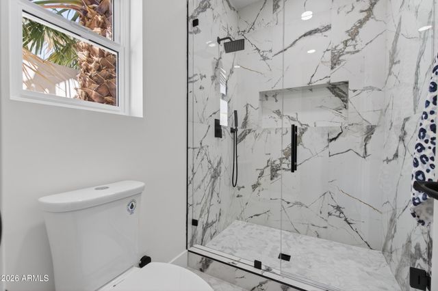 4048 E EDGEMONT Avenue, Phoenix, AZ 85008