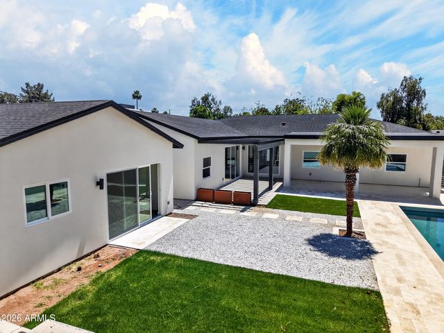 4048 E EDGEMONT Avenue, Phoenix, AZ 85008