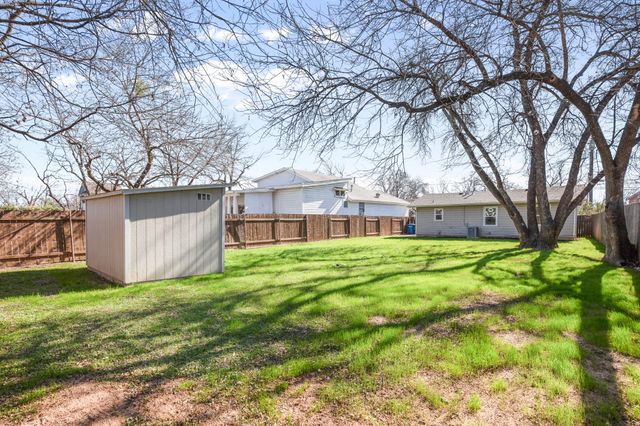 1404 Vargas RD, Austin, TX 78741