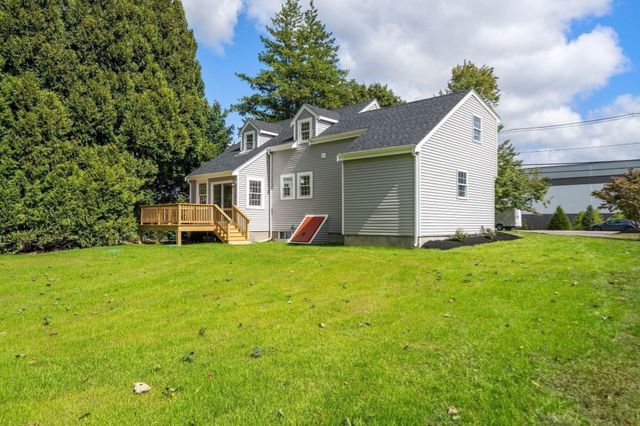 547 Turnpike St, Easton, MA 02375