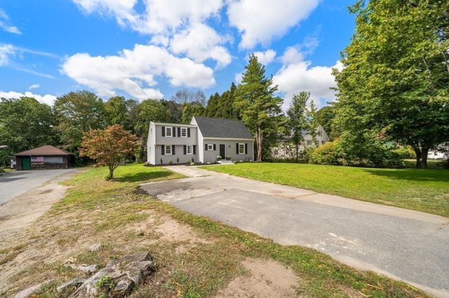 547 Turnpike St, Easton, MA 02375